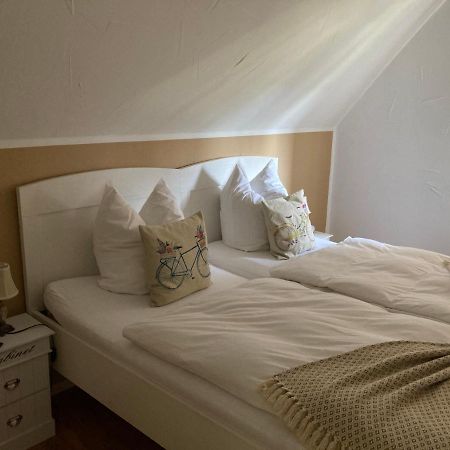 Guest House Dommitzsch Bagian luar foto