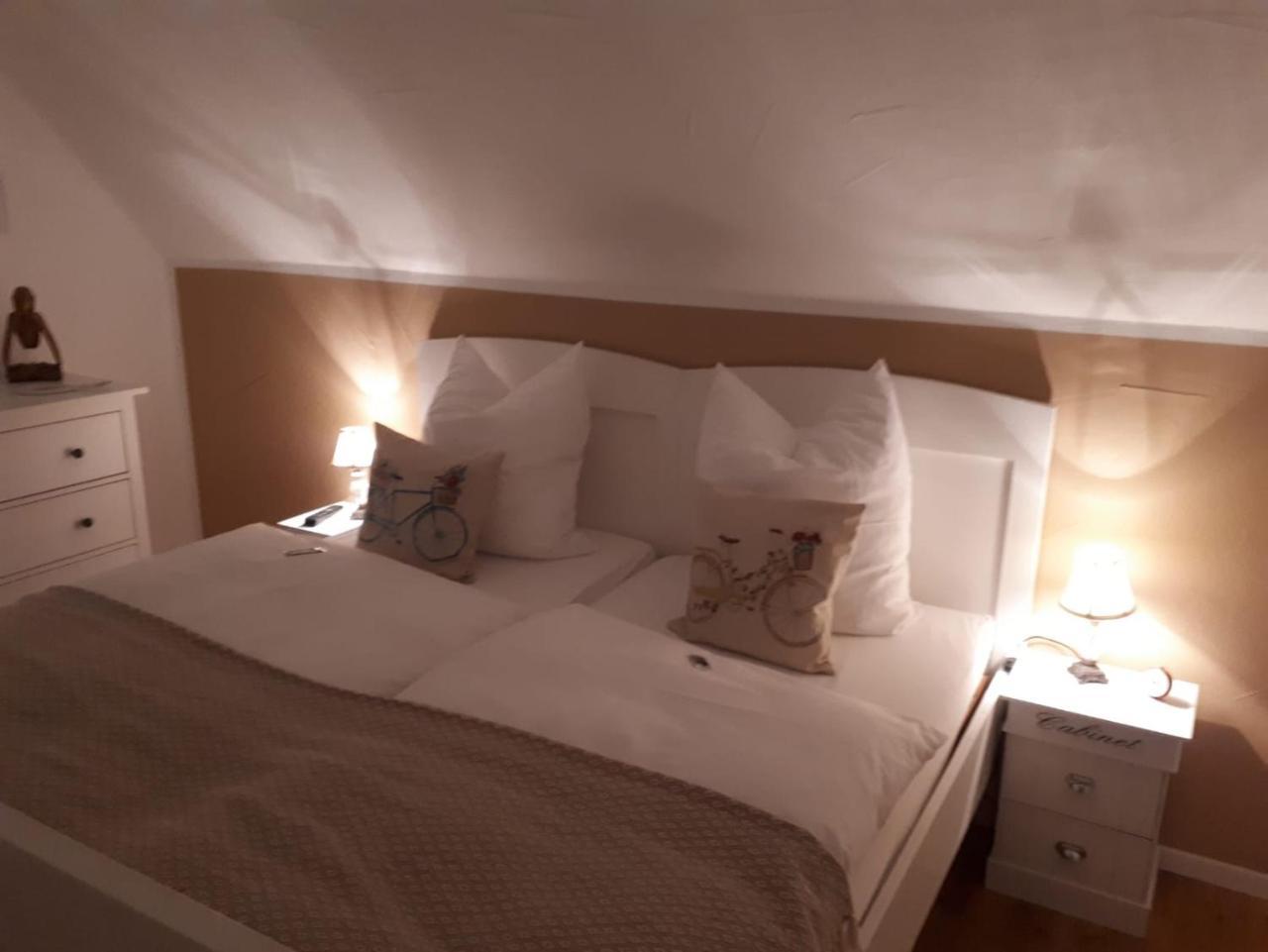 Guest House Dommitzsch Bagian luar foto