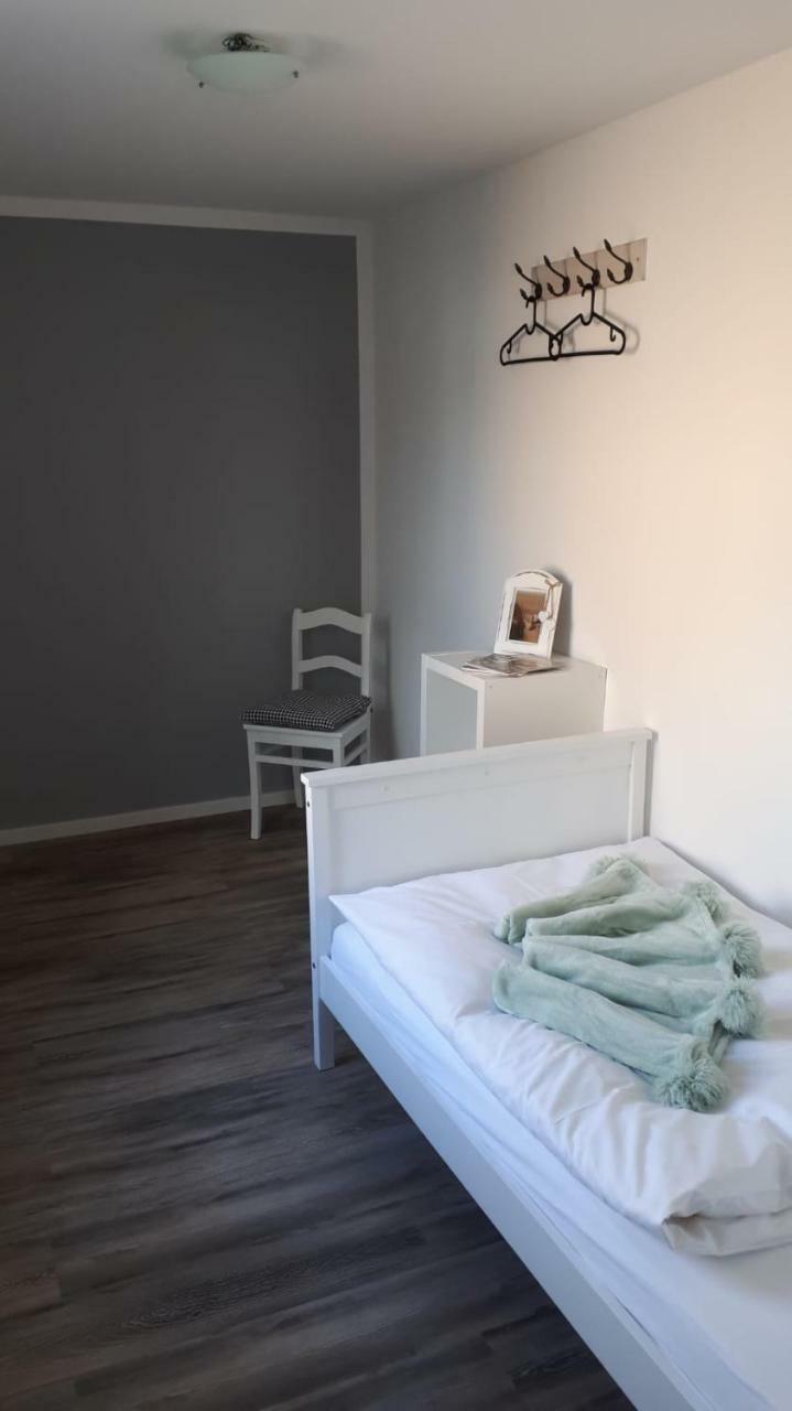 Guest House Dommitzsch Bagian luar foto