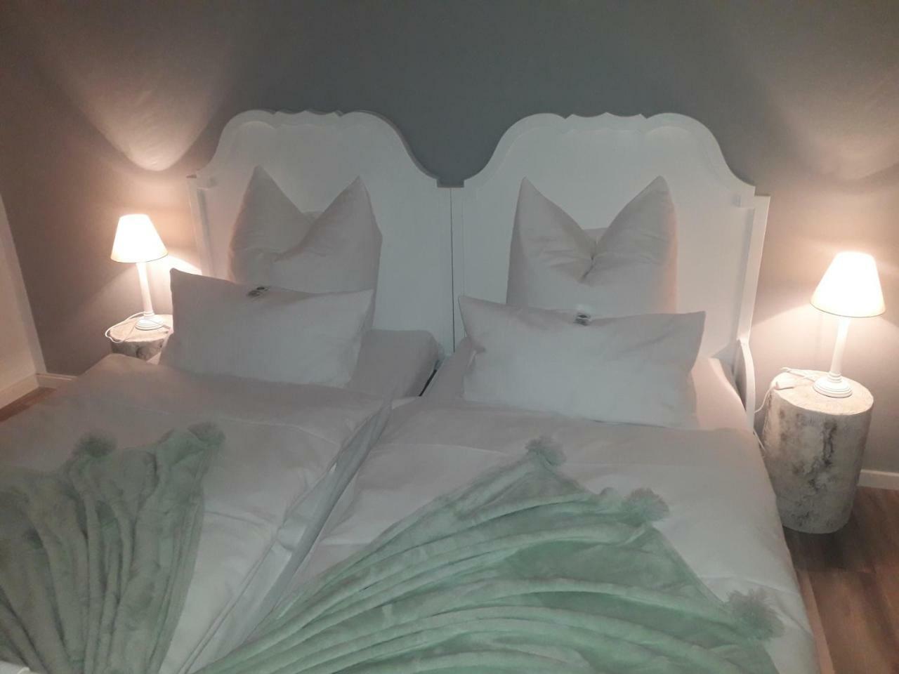 Guest House Dommitzsch Bagian luar foto